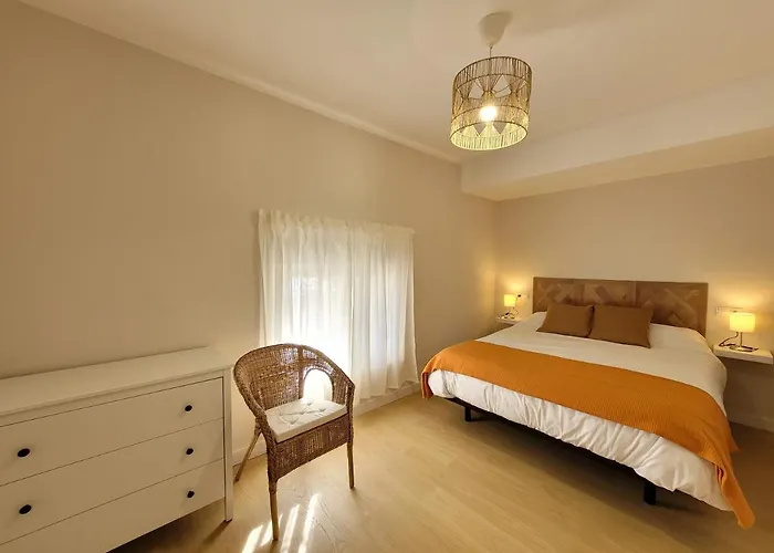 El Refugio De * 아베하르